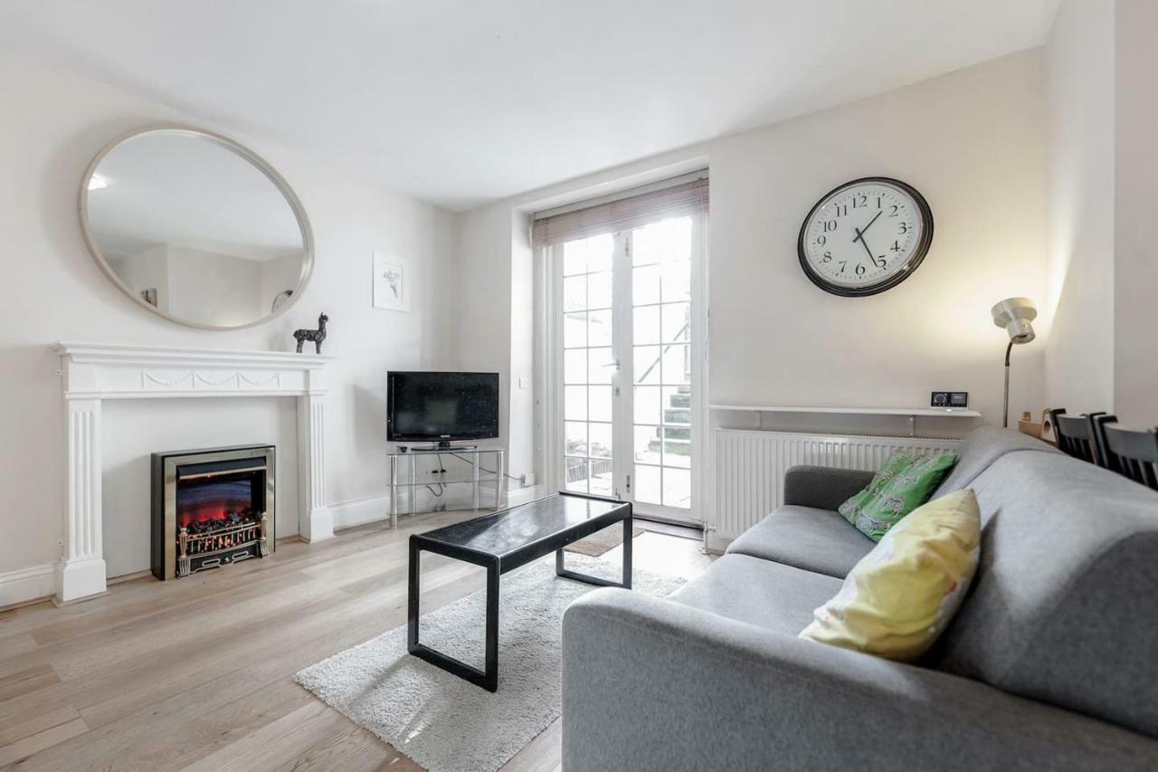 3 Bedroom Garden Flat - Central Location Londra Exterior foto