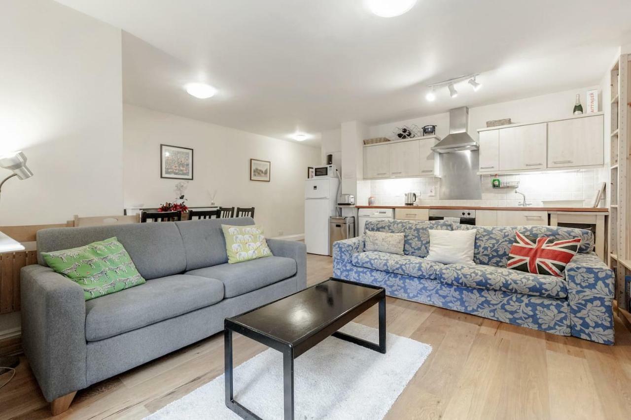3 Bedroom Garden Flat - Central Location Londra Exterior foto
